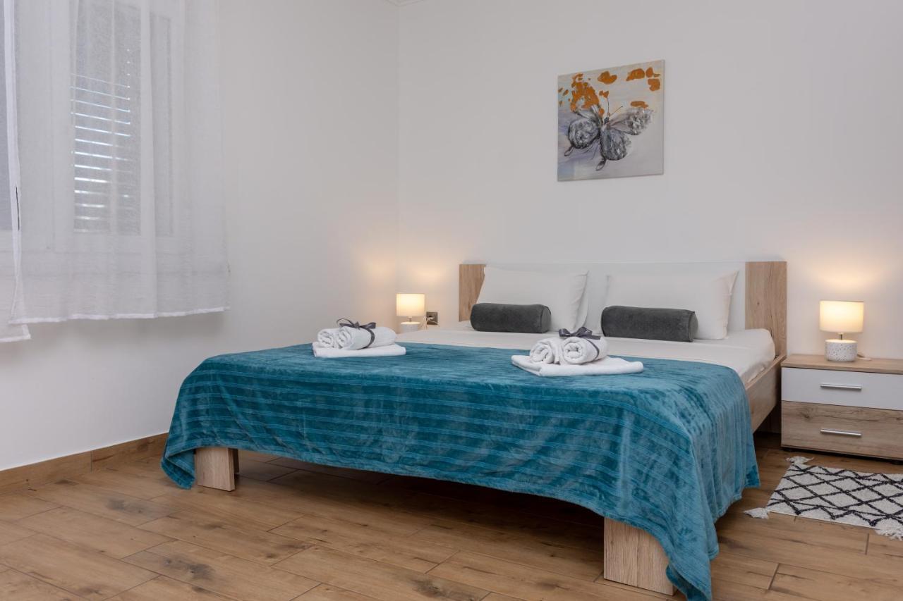Blue Mile Apartman Split Bagian luar foto